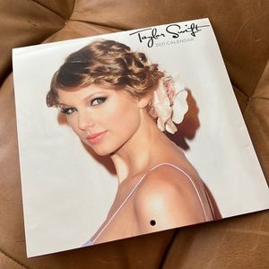 Mini 2011 Taylor Swift Calendar